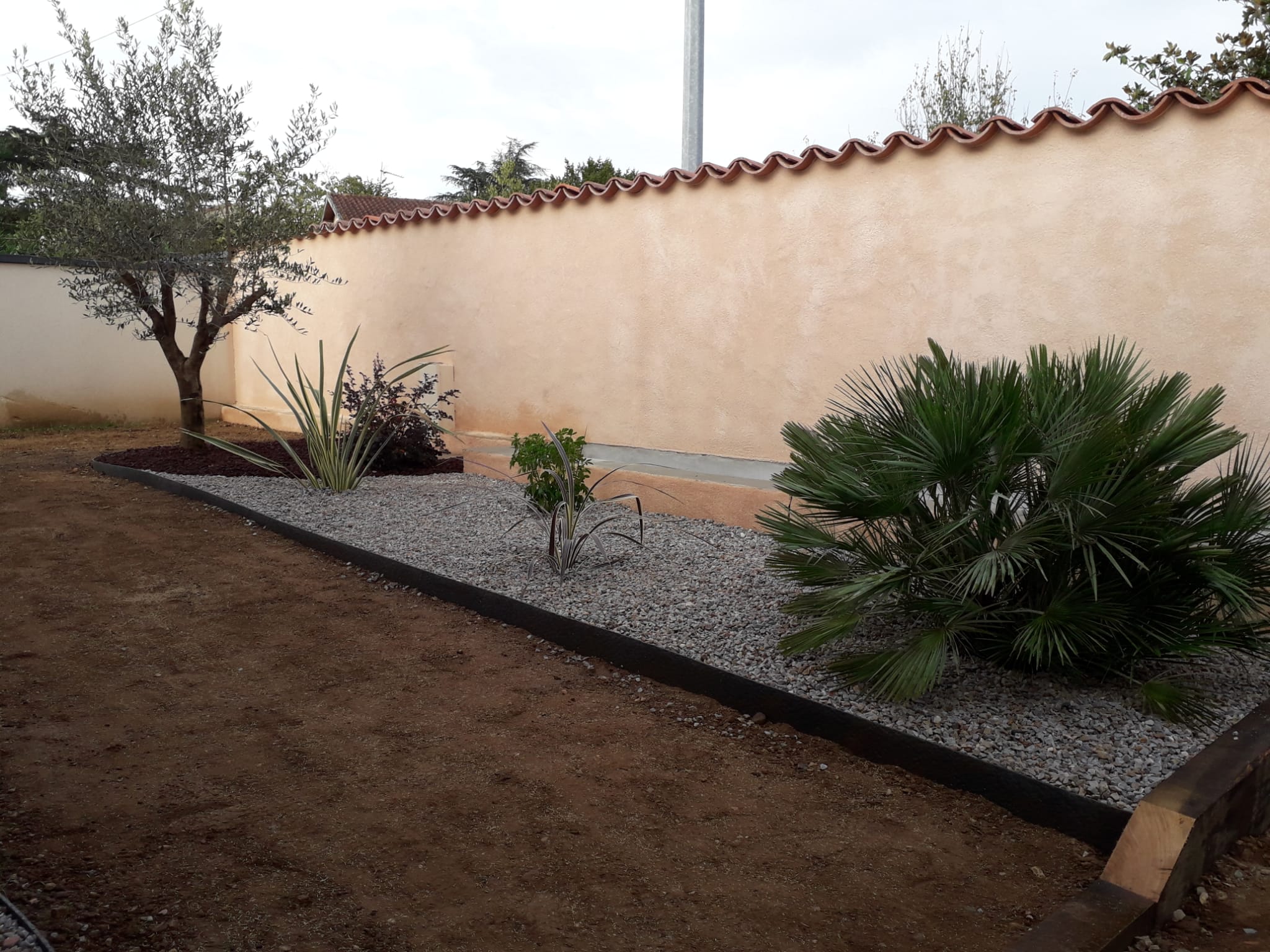 96da8f1b-1580-453a-b6db-a73415a494fb_1