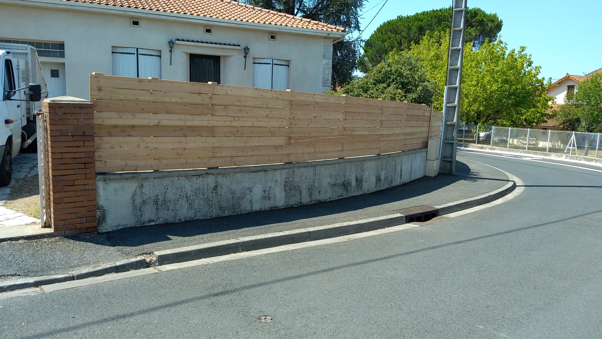 b90308ee-c04c-4fbd-9ecc-877198ff6128_1