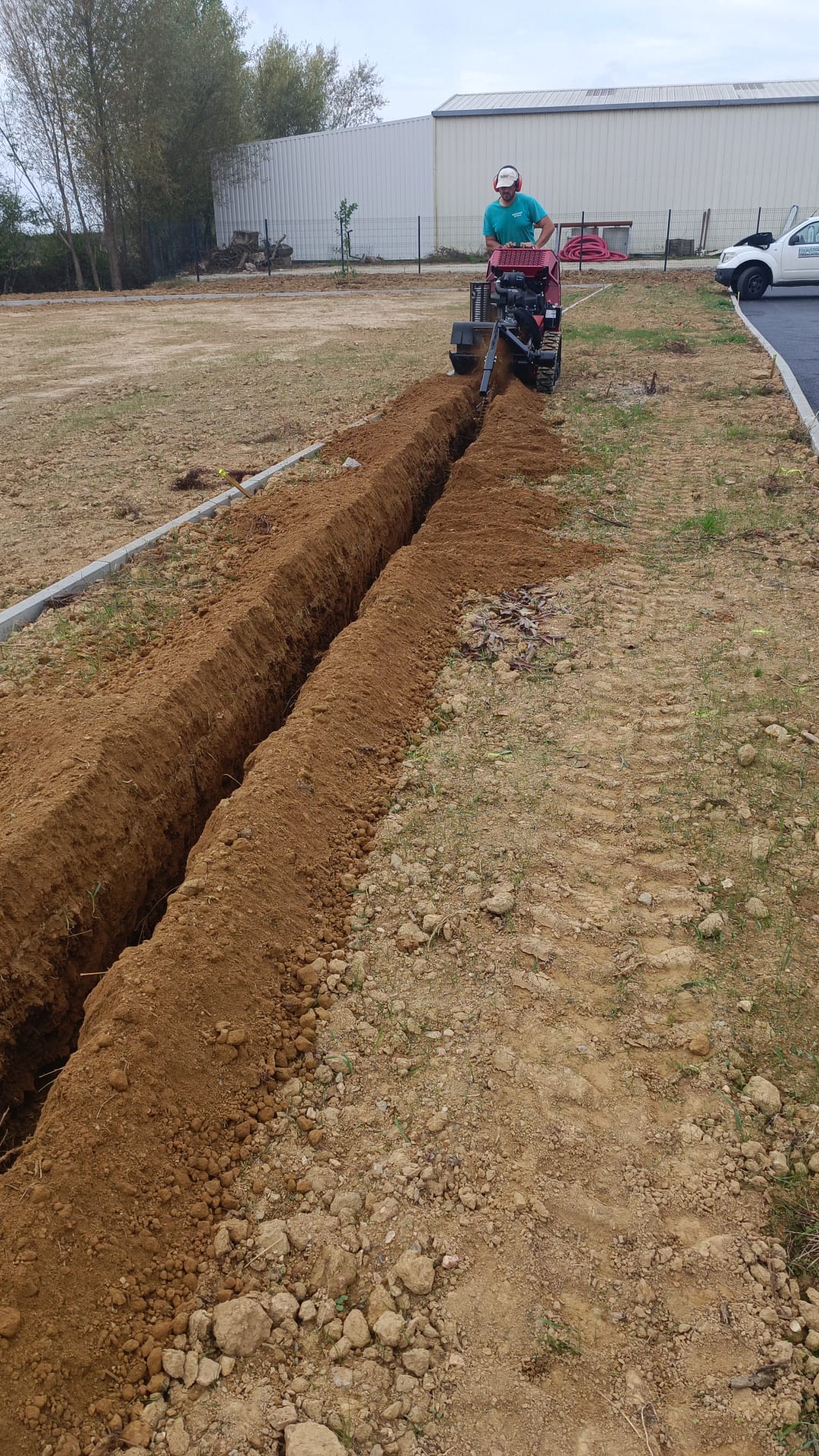 d18b17bb-7caf-4806-a1b3-9b00964d8dad